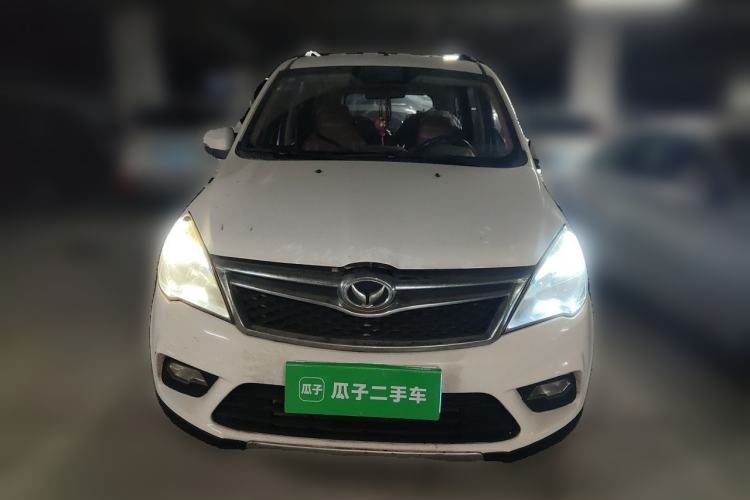 Used HYOSOW H2 2015 1.5L AMT Luxury Version BJ415C Front