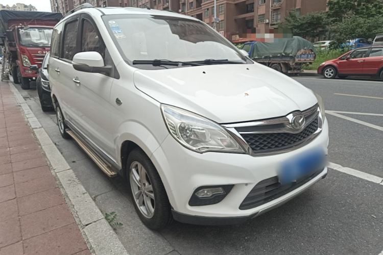 Used HYOSOW H2 2015 1.5L AMT Luxury Version BJ415C Front Right 45 Deg