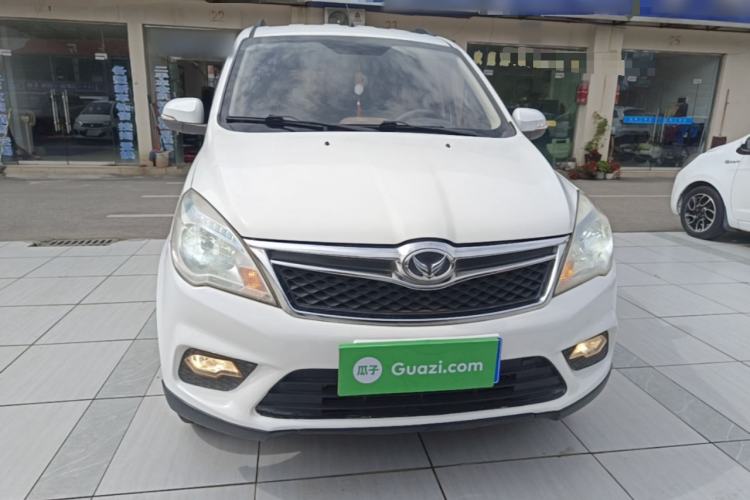 Used HYOSOW H2 2015 1.5L AMT Luxury Version BJ415C Front