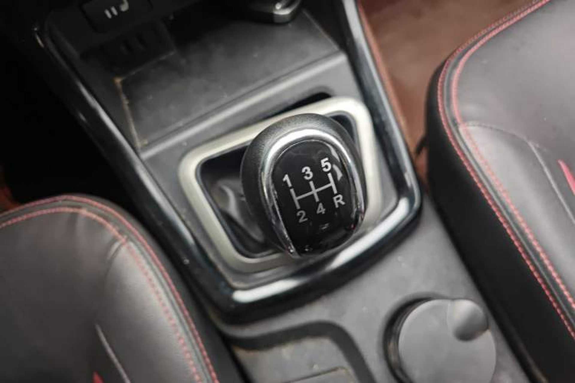 Used HYOSOW H2 2015 1.5L Manual Luxury Version BJ415C Gear Lever