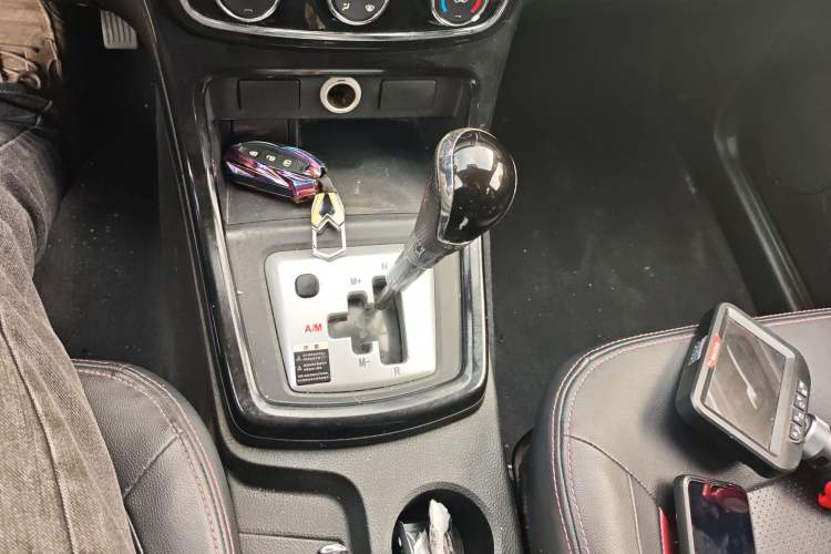 Used HYOSOW H2 2015 1.5L AMT Luxury Version BJ415C Gear Lever