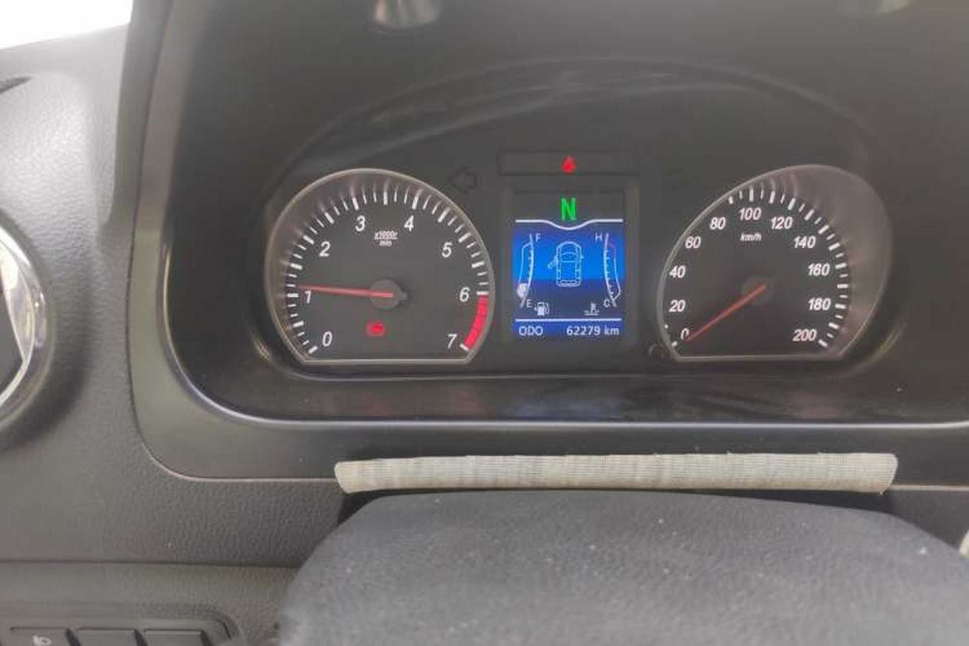 Used HYOSOW H2 2015 1.5L AMT Prestige Version BJ415C Instrument Cluster