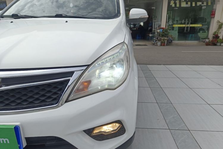 Used HYOSOW H2 2015 1.5L AMT Luxury Version BJ415C Left Front Headlight