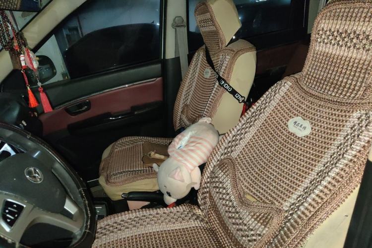 Used HYOSOW H2 2015 1.5L AMT Luxury Version BJ415C Left Front Seat