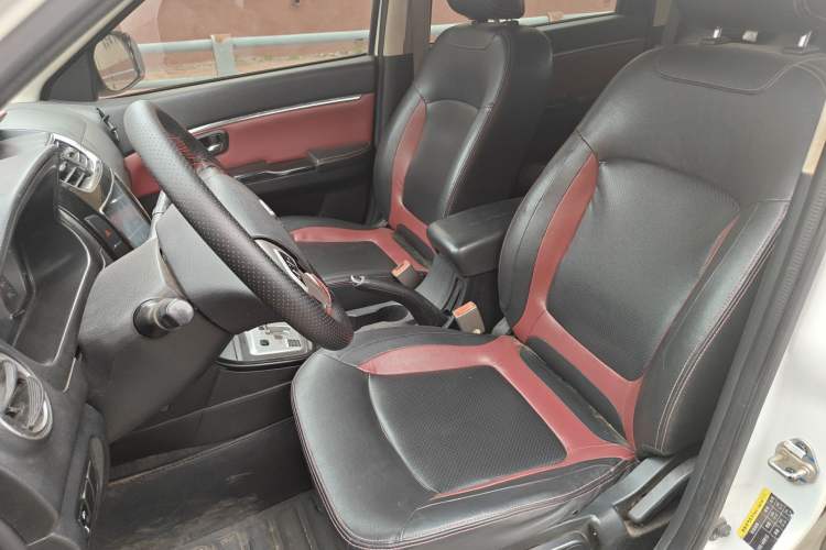 Used HYOSOW H2 2015 1.5L AMT Luxury Version BJ415C Left Front Seat