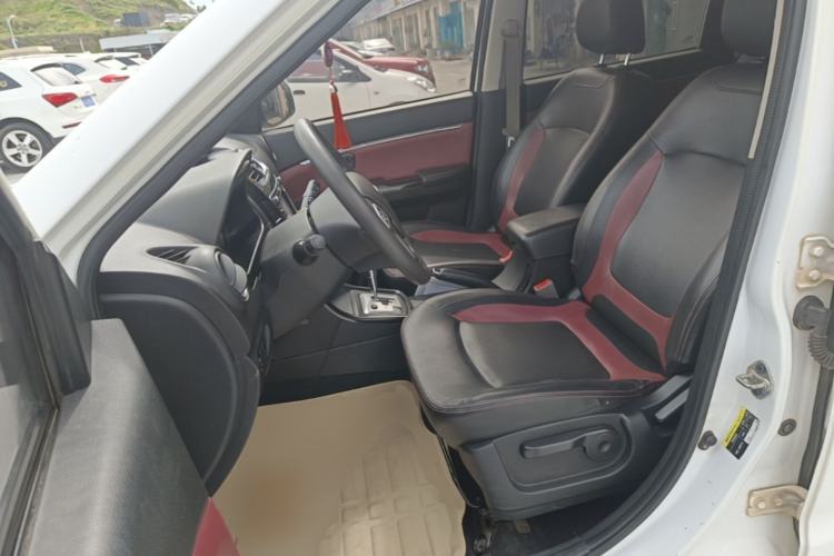 Used HYOSOW H2 2015 1.5L AMT Luxury Version BJ415C Left Front Seat