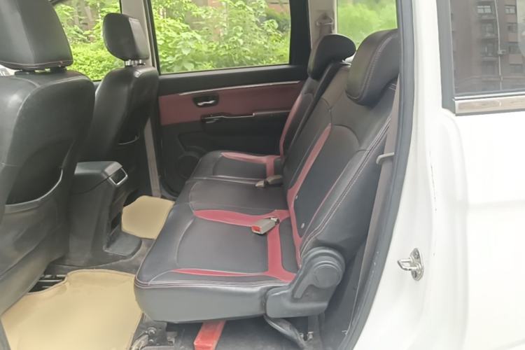 Used HYOSOW H2 2015 1.5L AMT Luxury Version BJ415C Left Rear Seat