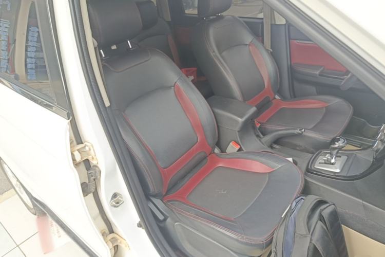 Used HYOSOW H2 2015 1.5L AMT Luxury Version BJ415C Right Front Seat