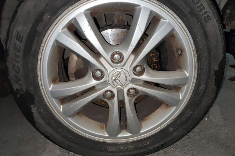 Used HYOSOW H2 2015 1.5L AMT Luxury Version BJ415C Right Front Wheel Hub