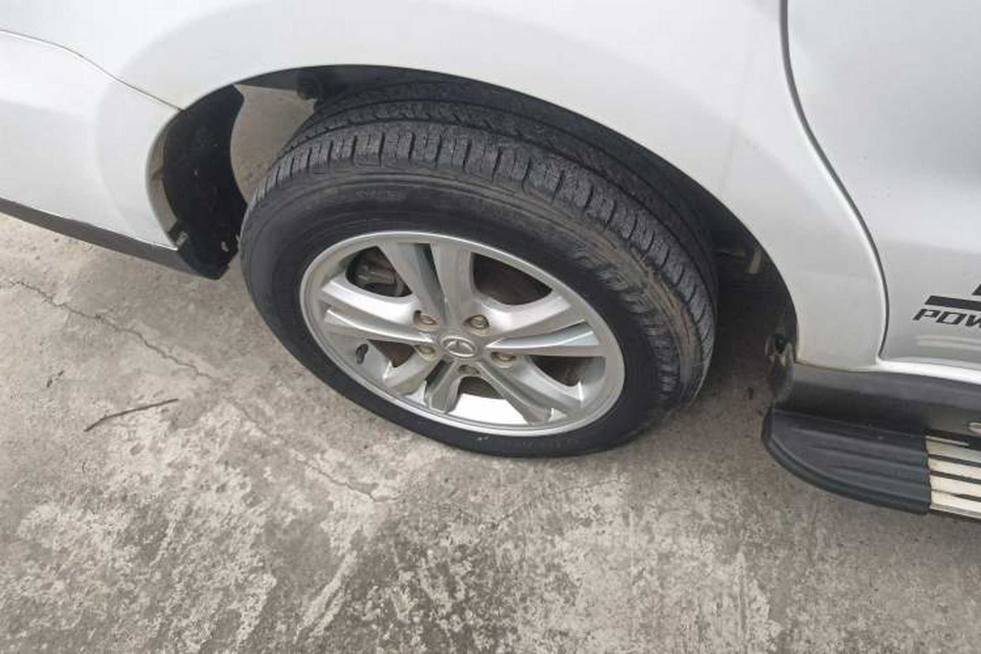 Used HYOSOW H2 2015 1.5L AMT Prestige Version BJ415C Right Rear Wheel Hub