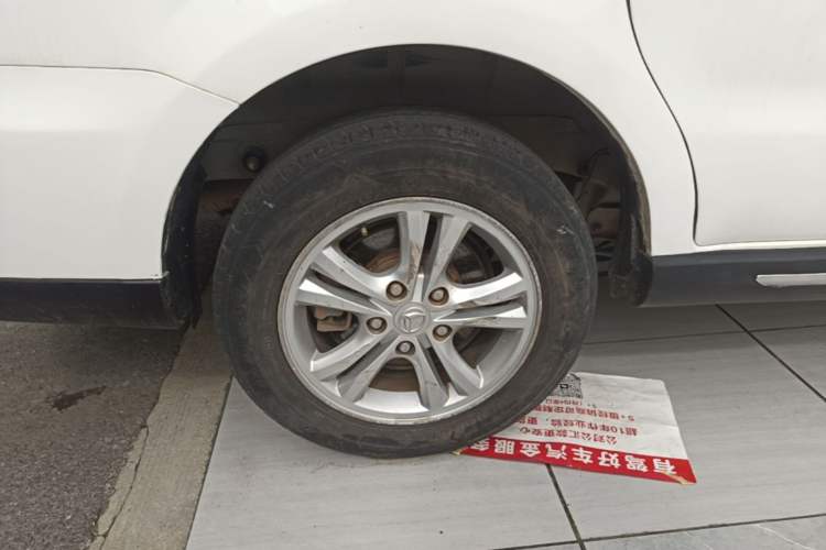 Used HYOSOW H2 2015 1.5L AMT Luxury Version BJ415C Right Rear Wheel Hub