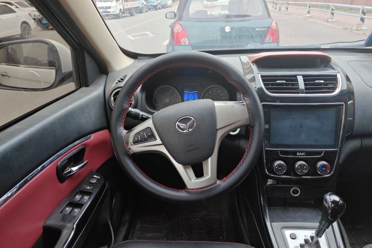 Used HYOSOW H2 2015 1.5L AMT Luxury Version BJ415C Steering Wheel
