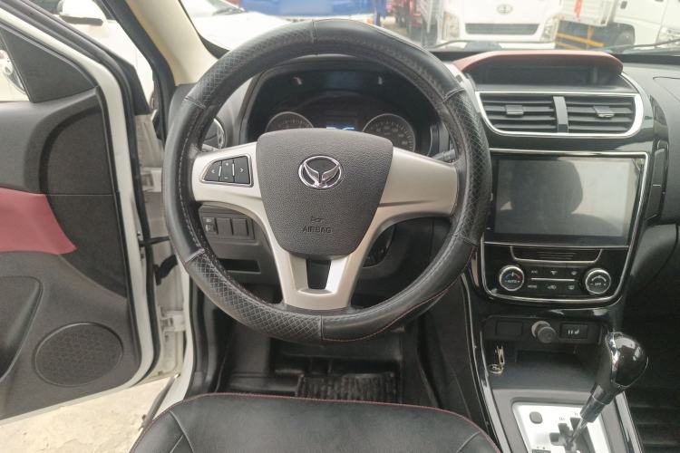 Used HYOSOW H2 2015 1.5L AMT Prestige Version BJ415C Steering Wheel