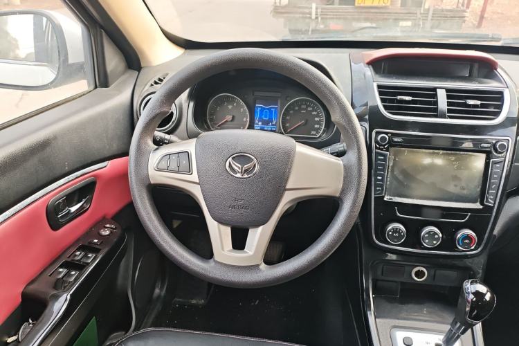 Used HYOSOW H2 2015 1.5L AMT Luxury Version BJ415C Steering Wheel