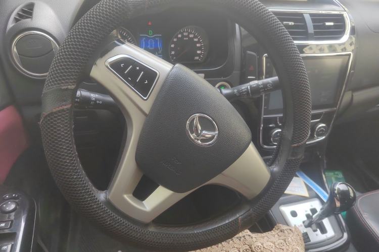 Used HYOSOW H2 2015 1.5L AMT Prestige Version BJ415C Steering Wheel
