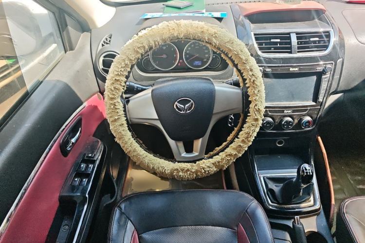 Used HYOSOW H2 2015 1.5L Manual Comfort Version BJ415C Steering Wheel