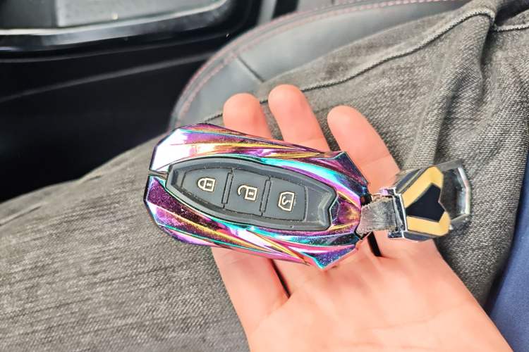 Used HYOSOW H2 2015 1.5L AMT Luxury Version BJ415C Vehicle Key