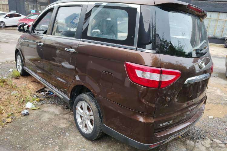 Used HYOSOW H2 2015 1.5L AMT Prestige Version BJ415C Rear Left 45 Deg