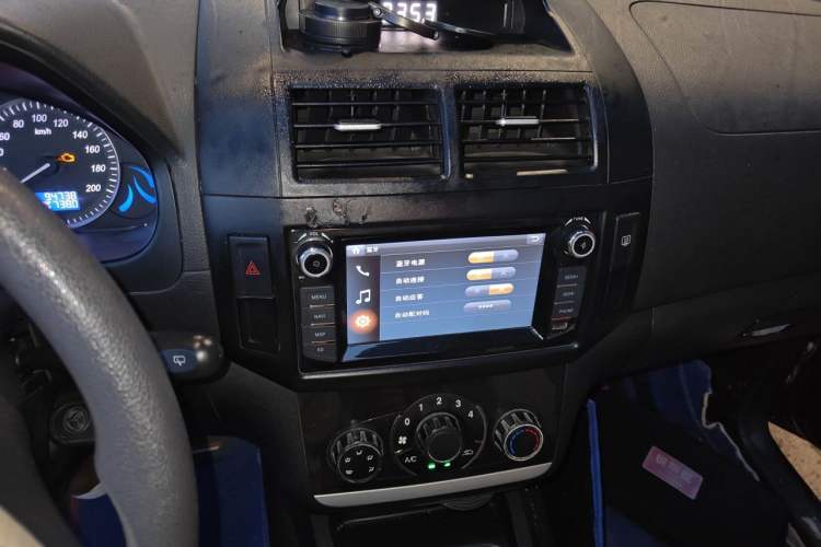 Used HYOSOW H2 2016 H2E 1.5L Elite Model BJ415B Audio And AC Panel