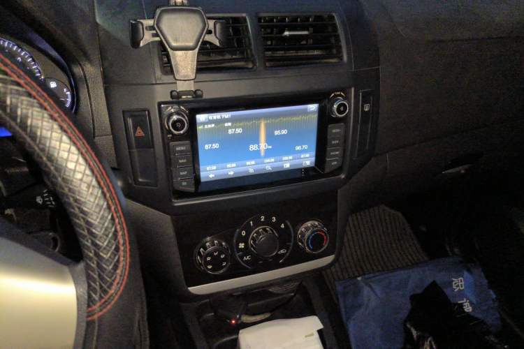 Used HYOSOW H2 2016 H2E 1.5L Fashion Model BJ415B Audio And AC Panel