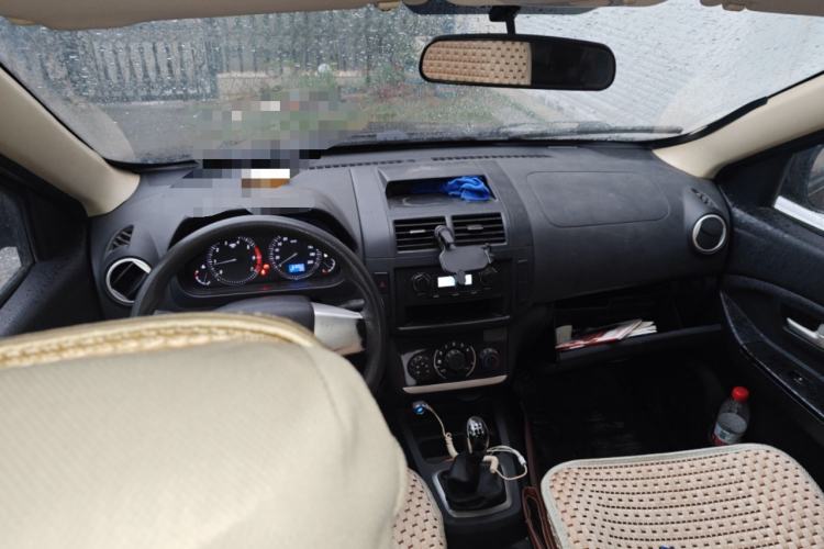 Used HYOSOW H2 2016 H2E 1.5L Classic Model BJ415A Center Console