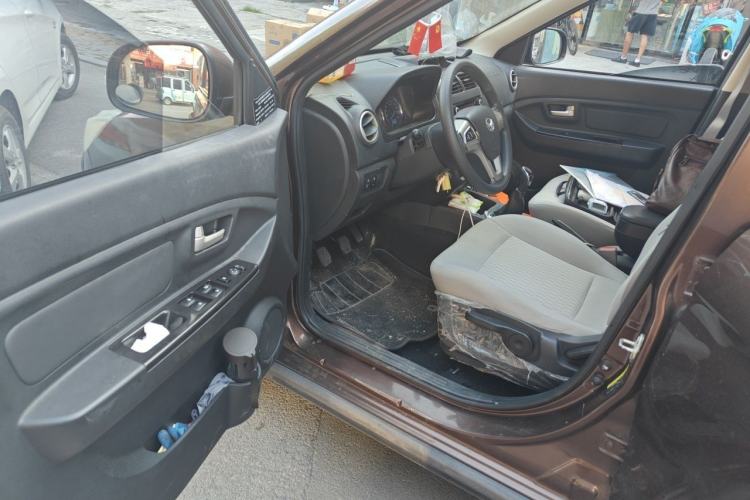Used HYOSOW H2 2016 H2E 1.5L Elite Model BJ415B Driver Seat