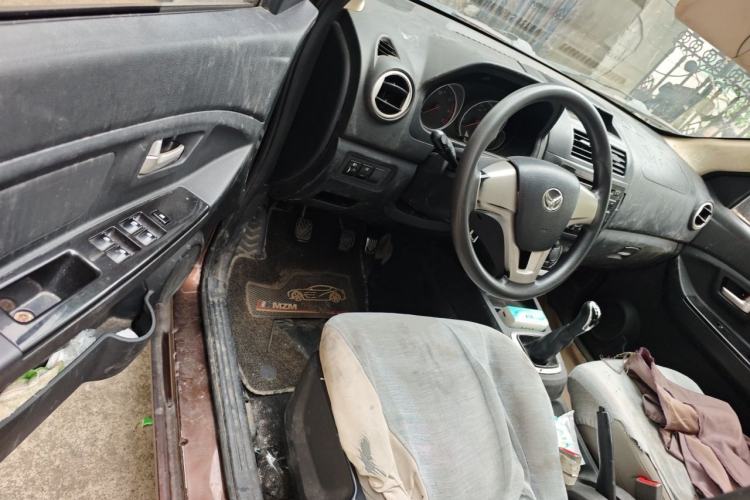 Used HYOSOW H2 2016 H2E 1.5L Classic Model BJ415A Driver Seat