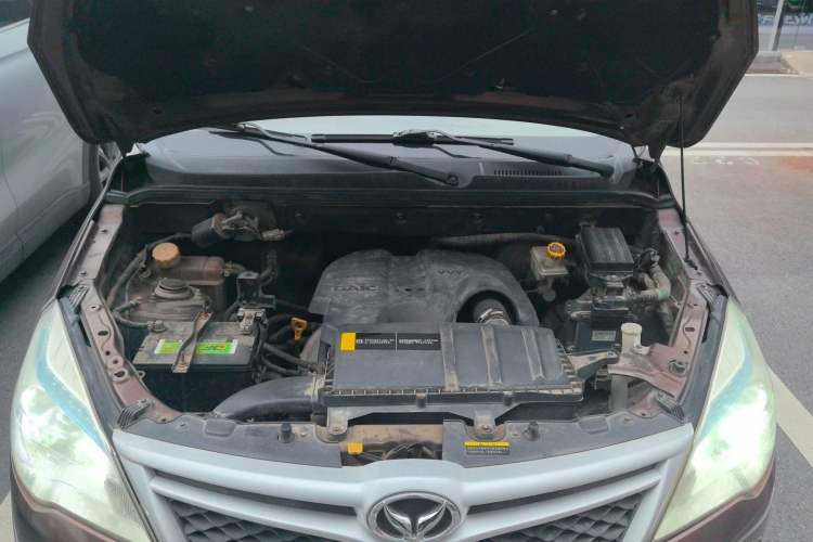 Used HYOSOW H2 2016 H2E 1.5L Elite Model BJ415B Engine Bay