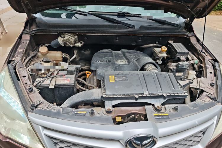 Used HYOSOW H2 2016 H2E 1.5L Elite Model BJ415B Engine Bay