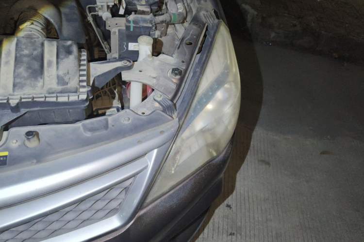 Used HYOSOW H2 2016 H2E 1.5L Elite Model BJ415B Engine Bay Left