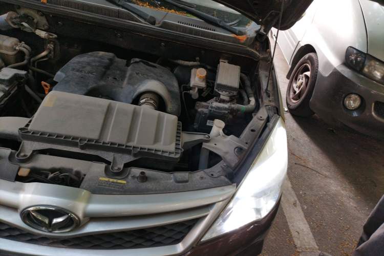 Used HYOSOW H2 2016 H2E 1.5L Elite Model BJ415B Engine Bay Left
