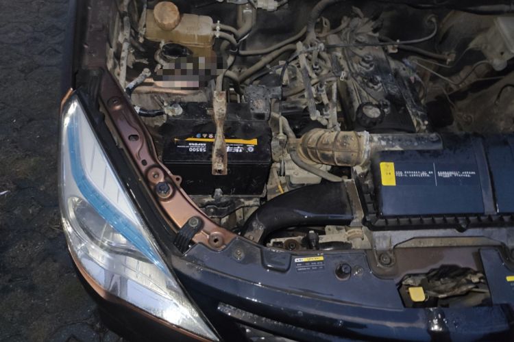 Used HYOSOW H2 2016 H2E 1.5L Classic Model BJ415A Engine Bay Right