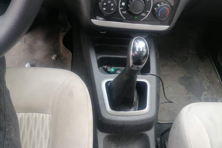 Used HYOSOW H2 2016 H2E 1.5L Elite Model BJ415B Gear Lever