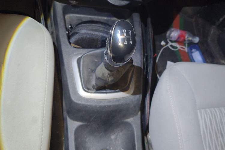Used HYOSOW H2 2016 H2E 1.5L Elite Model BJ415B Gear Lever