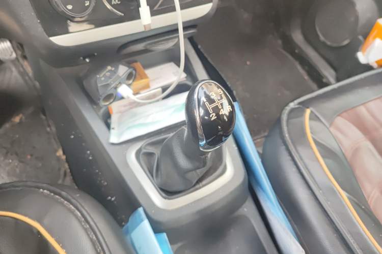 Used HYOSOW H2 2016 H2E 1.5L Classic Model BJ415A Gear Lever