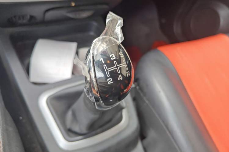 Used HYOSOW H2 2016 H2E 1.5L Elite Model BJ415B Gear Lever