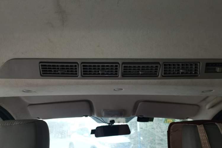 Used HYOSOW H2 2016 H2E 1.5L Elite Model BJ415B Headliner