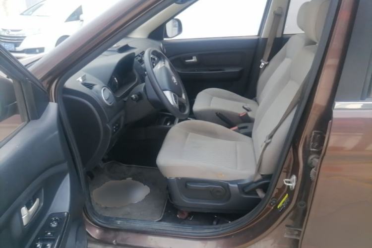 Used HYOSOW H2 2016 H2E 1.5L Elite Model BJ415B Left Front Seat