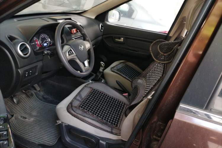 Used HYOSOW H2 2016 H2E 1.5L Elite Model BJ415B Left Front Seat