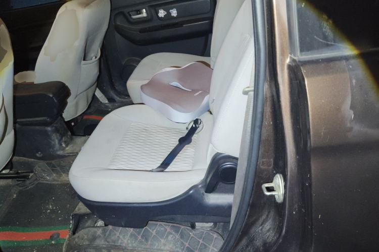 Used HYOSOW H2 2016 H2E 1.5L Elite Model BJ415B Left Rear Seat