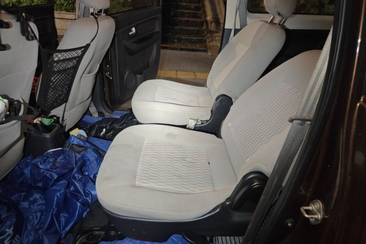 Used HYOSOW H2 2016 H2E 1.5L Elite Model BJ415B Left Rear Seat