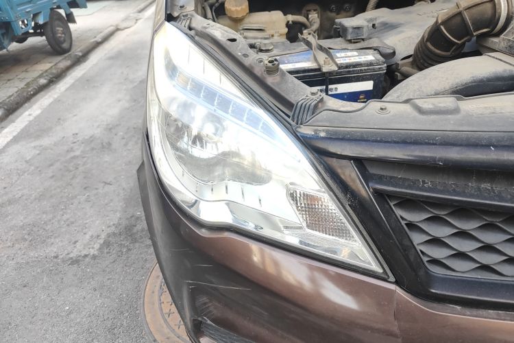 Used HYOSOW H2 2016 H2E 1.5L Classic Model BJ415A Right Front Headlight