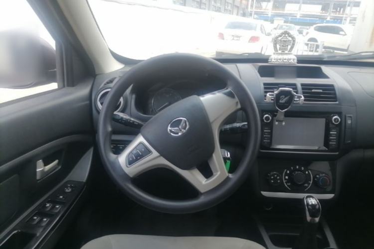 Used HYOSOW H2 2016 H2E 1.5L Elite Model BJ415B Steering Wheel