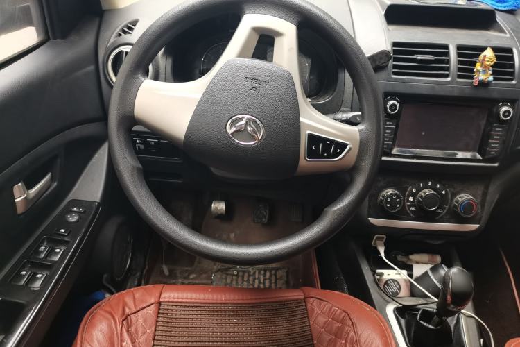 Used HYOSOW H2 2016 H2E 1.5L Elite Model BJ415B Steering Wheel