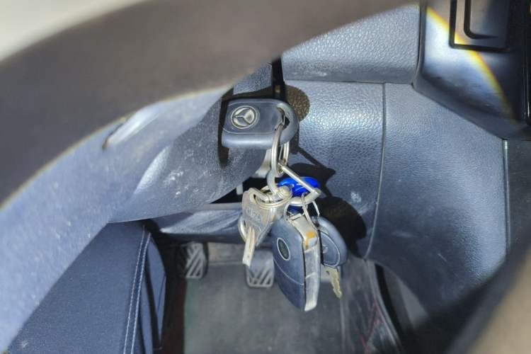 Used HYOSOW H2 2016 H2E 1.5L Elite Model BJ415B Vehicle Key