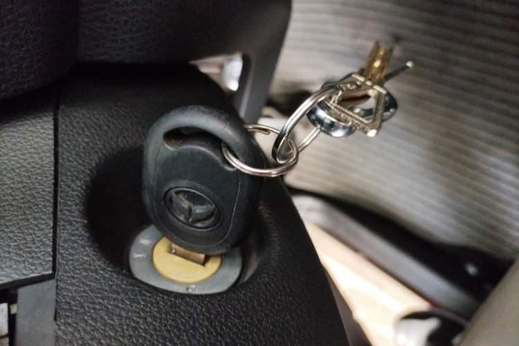 Used HYOSOW H2 2016 H2E 1.5L Elite Model BJ415B Vehicle Key