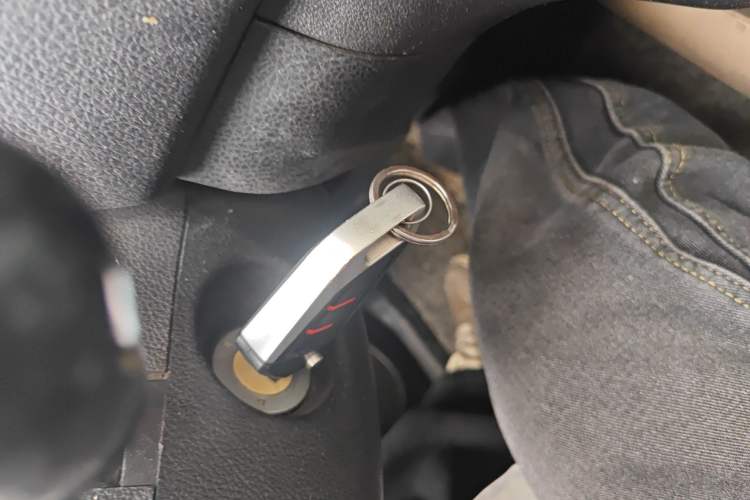 Used HYOSOW H2 2016 H2E 1.5L Elite Model BJ415B Vehicle Key