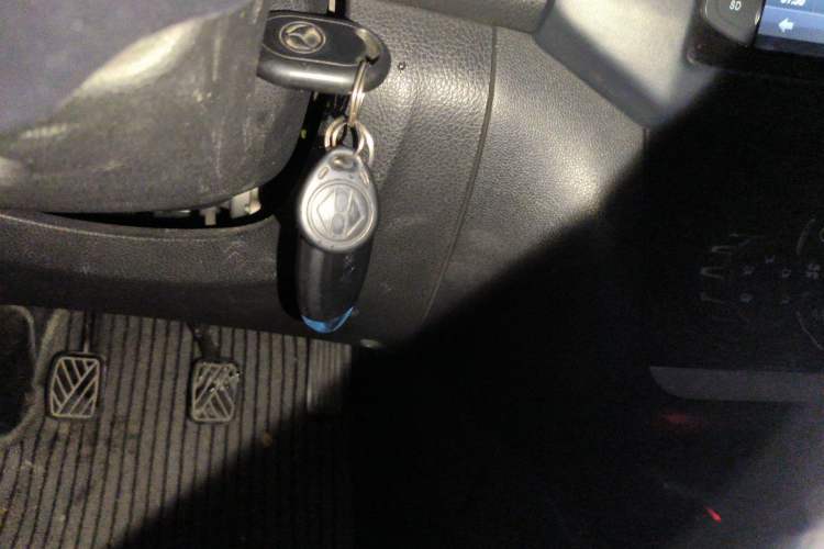 Used HYOSOW H2 2016 H2E 1.5L Fashion Model BJ415B Vehicle Key