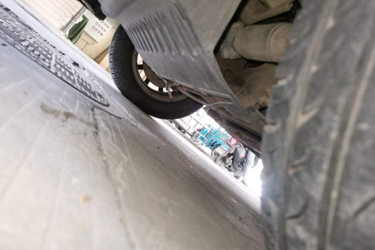 Used HYOSOW H2 2016 H2E 1.5L Elite Model BJ415B Chassis Front Left