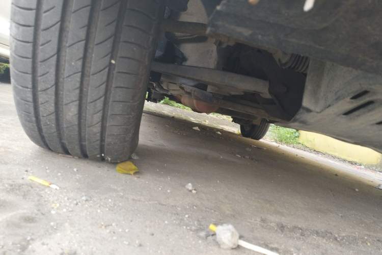 Used HYOSOW H2 2016 H2E 1.5L Elite Model BJ415B Chassis Front Right